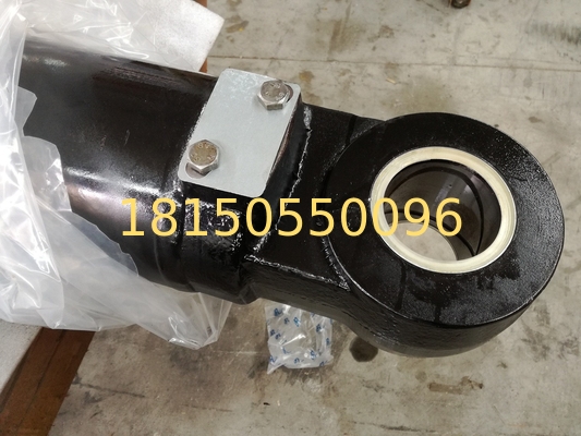 E324D bucket   hydraulic cylinder