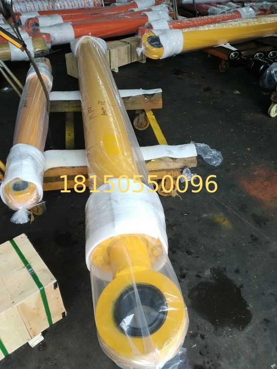 707-01-XY871 PC750, PC750SE, PC800 boom cylinder LH  komatsu excavator spare parts heavy equipments parts